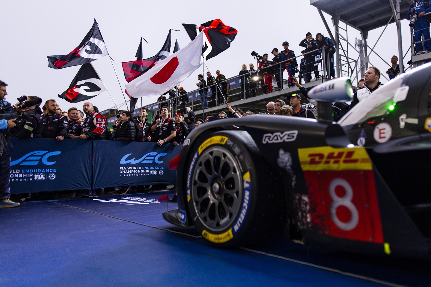 Confira fotos da festa da vitória do Toyota #8 nas 6 Horas de São Paulo