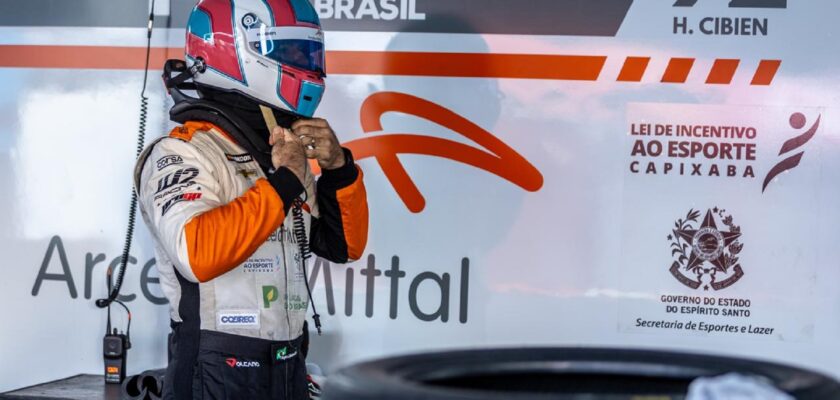 Em domingo chuvoso, Hugo Cibien viu pódio escapar no final da corrida