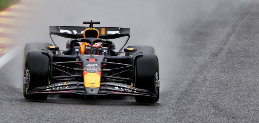 F1: Verstappen domina treino livre 3 em Spa em meio a condições traiçoeiras