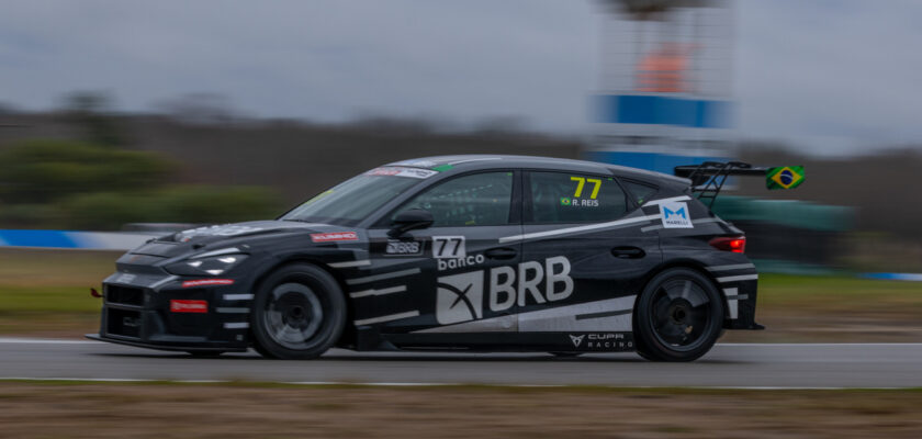 Em terceiro no TCR South America, Raphael Reis busca bom resultado na última etapa no Uruguai