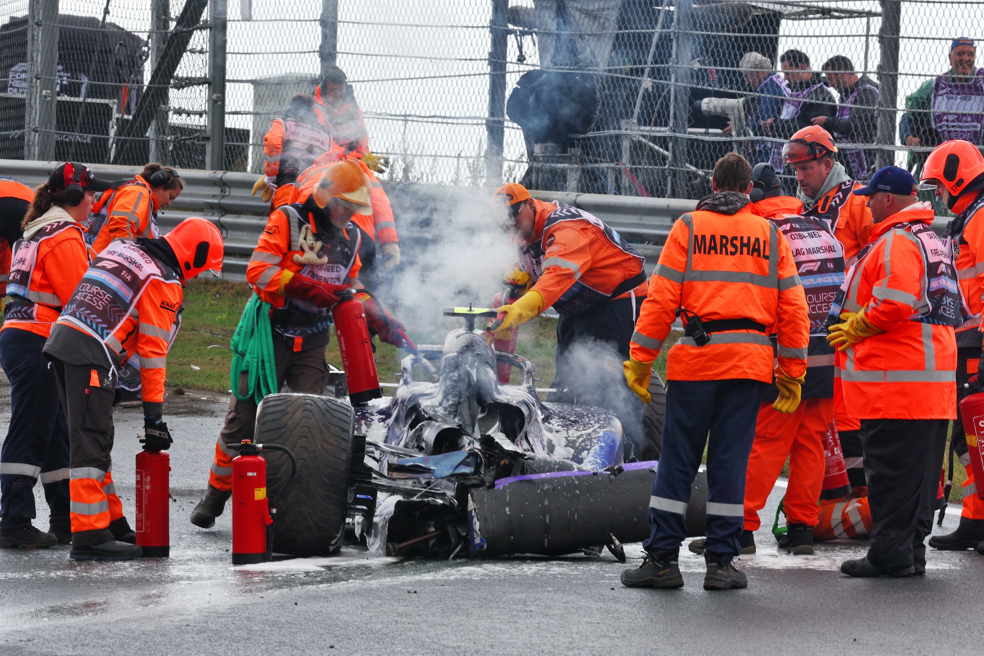 F1: Veja as fotos do grave acidente de Sargeant no TL3 do GP da Holanda