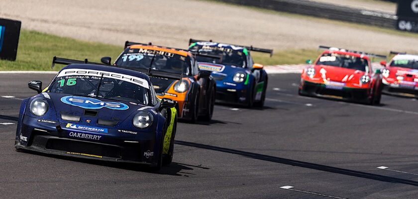 Furo no pneu tira Sanchez e Abreu da disputa pela vitória na etapa de Termas de Río Hondo da Porsche Cup