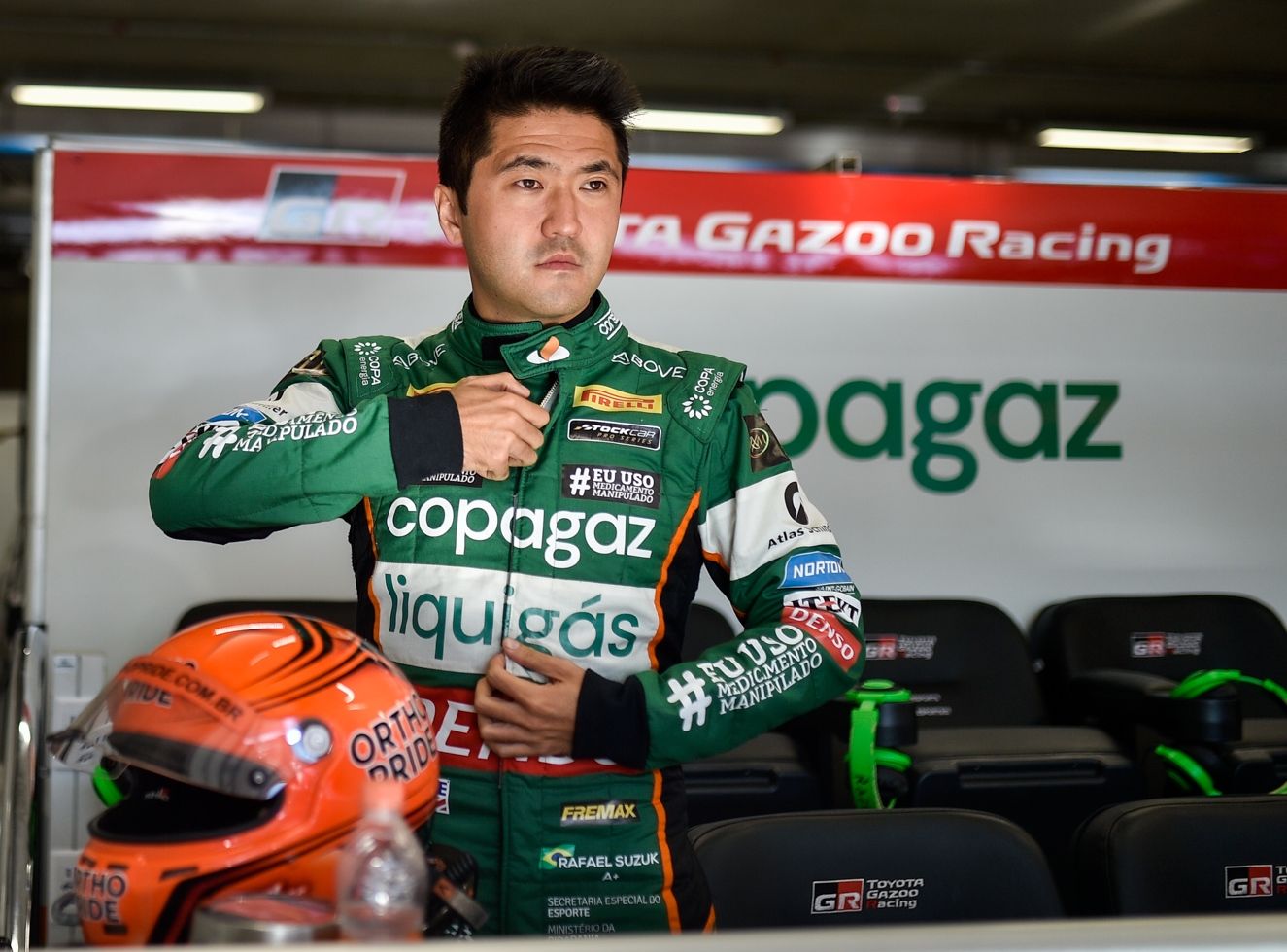 Em pista molhada no Velopark, Suzuki conquista segunda pole position da temporada