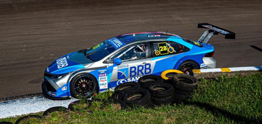 Enzo Elias é o segundo mais rápido no treino classificatório da Stock Car no Velopark