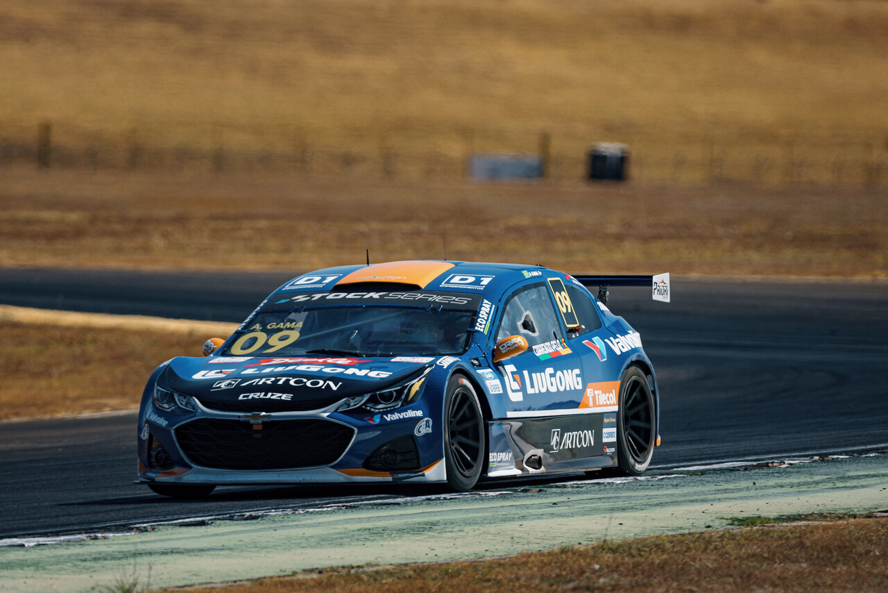 Stock Series: ao vivo e com imagens, veja as corridas de domingo da etapa do Velopark