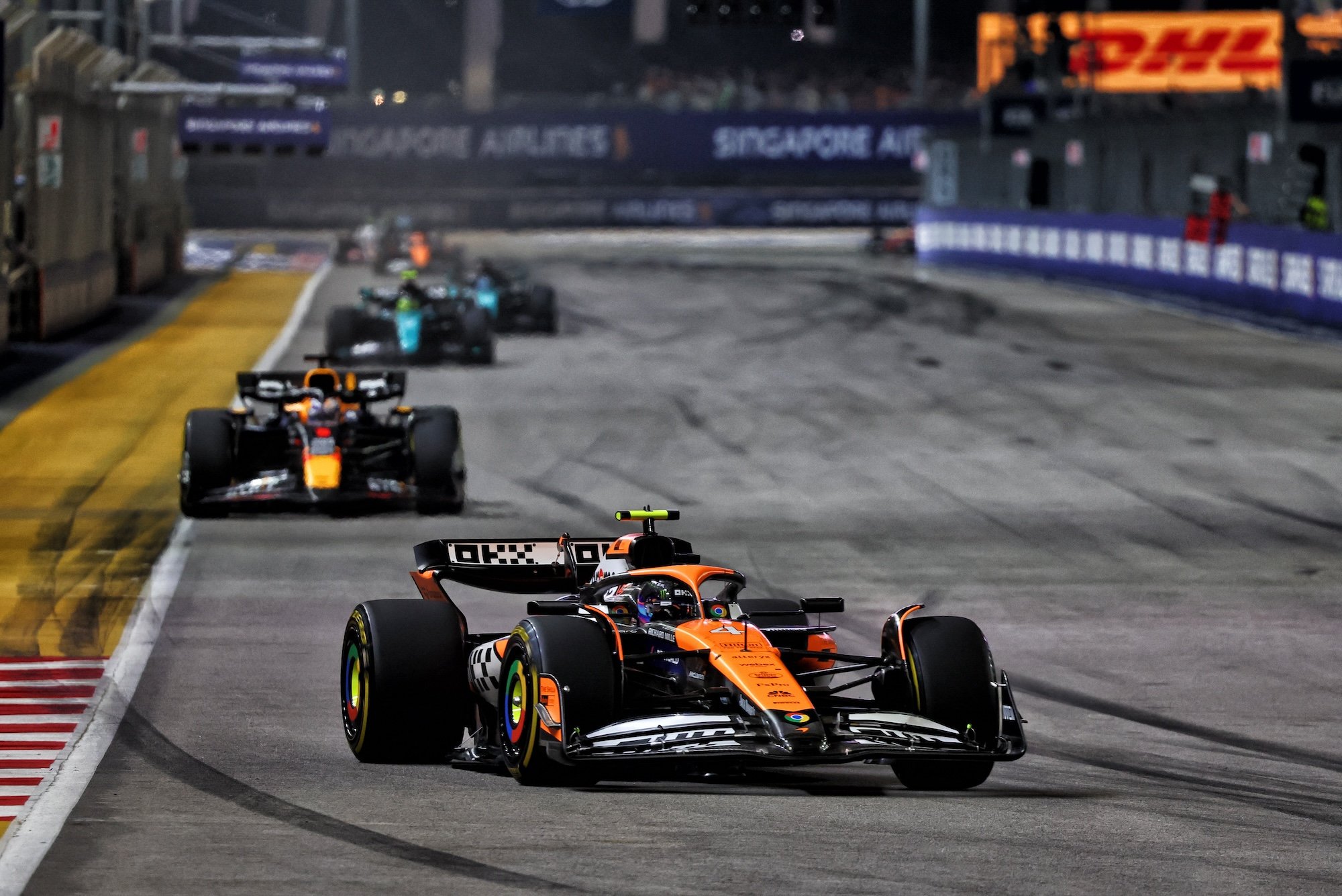 F1: Norris vence de ponta a ponta GP de Singapura; Verstappen é segundo