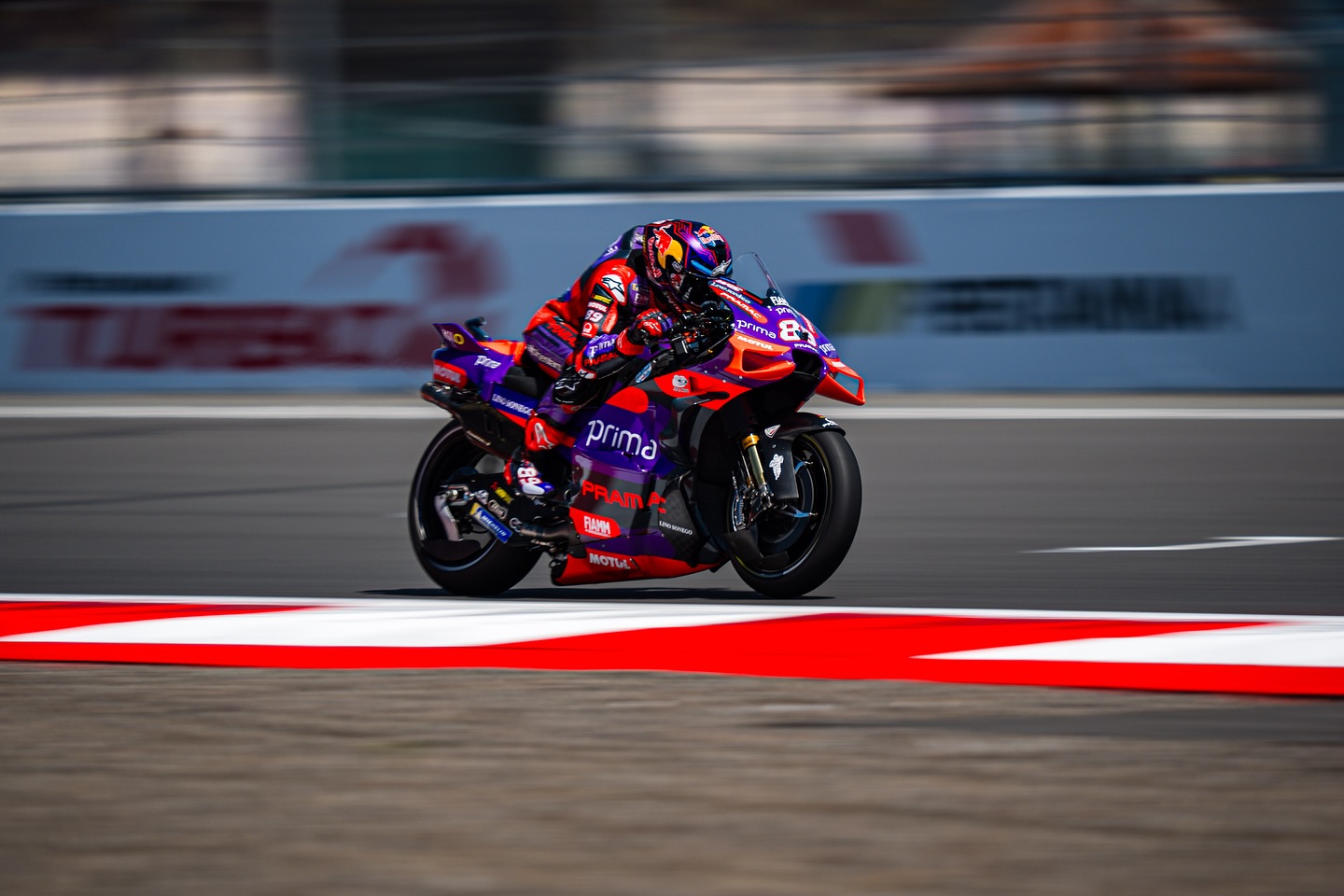 MotoGP: Martín vence de ponta a ponta em GP acidentado na Indonésia