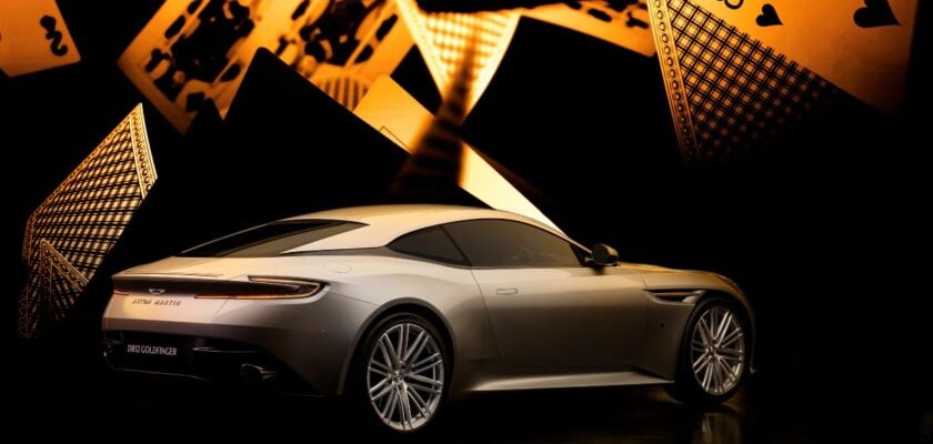 Aston Martin banhado a ouro: novo DB12 Goldfinger Edition remete aos filmes 007