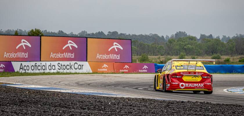 Stock Car: Gabriel Casagrande anota terceiro melhor tempo do dia e aprova circuito de El Pinar