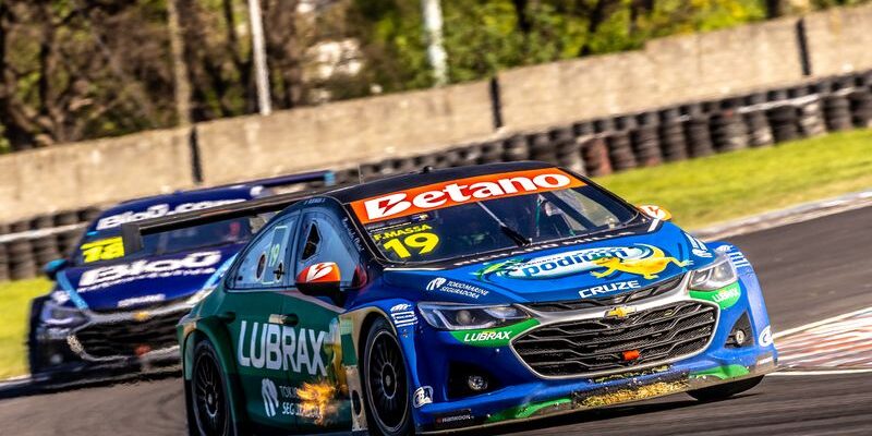 Após corrida 1, Massa sobe para segundo no campeonato da Stock Car