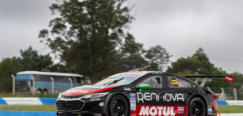 Nelson Piquet Jr é 12º no primeiro treino da Stock Car no Uruguai