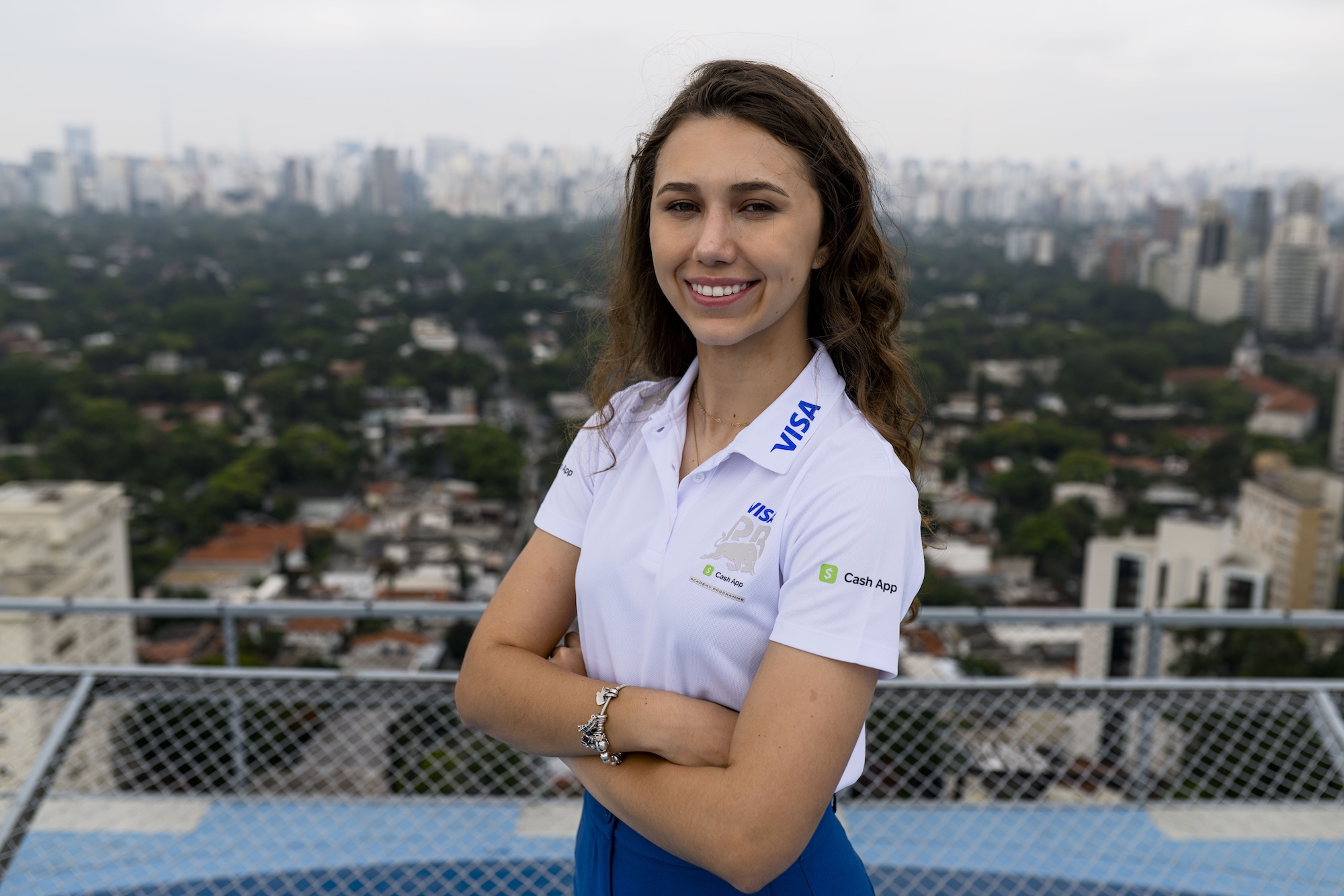 RB assina com brasileira Rafaela Ferreira para a temporada 2025 da F1 Academy