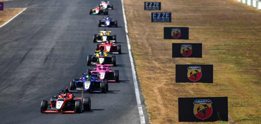 Alvaro Cho supera pista desafiadora e vence a segunda corrida da F4 em Interlagos