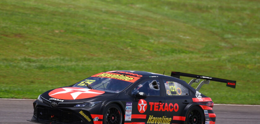 Em prova focada no campeonato, Felipe Baptista garante Top-10 na corrida principal