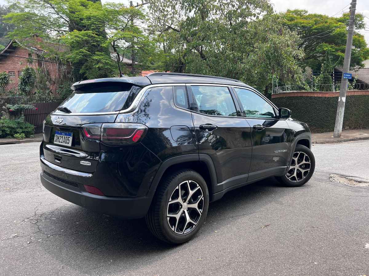 Jeep Compass Longitude: a versão de melhor custo-benefício do SUV médio mais vendido