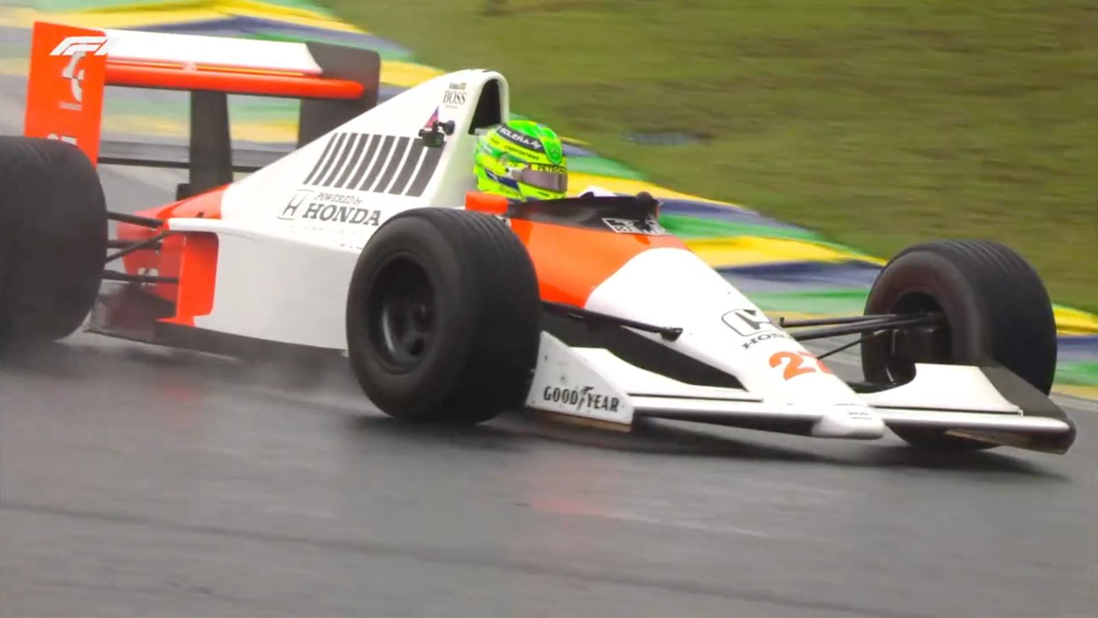 F1: Veja as fotos de Hamilton pilotando a McLaren MP4/5B de Senna em Interlagos