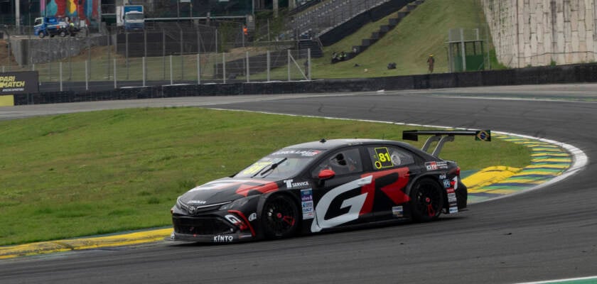 Stock Car: Arthur Leist coloca TOYOTA GAZOO Racing no top-10 em Interlagos