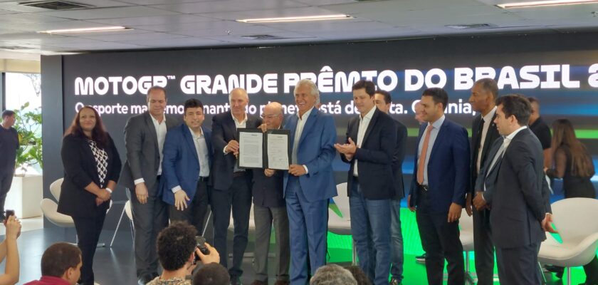 Governador de Goiás Ronaldo Caiado em evento da MotoGP no Brasil