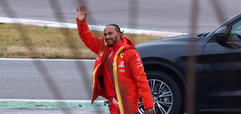 Fórmula 1: Hamilton abraça desafio na Ferrari e diz que mudança é “salto de fé”