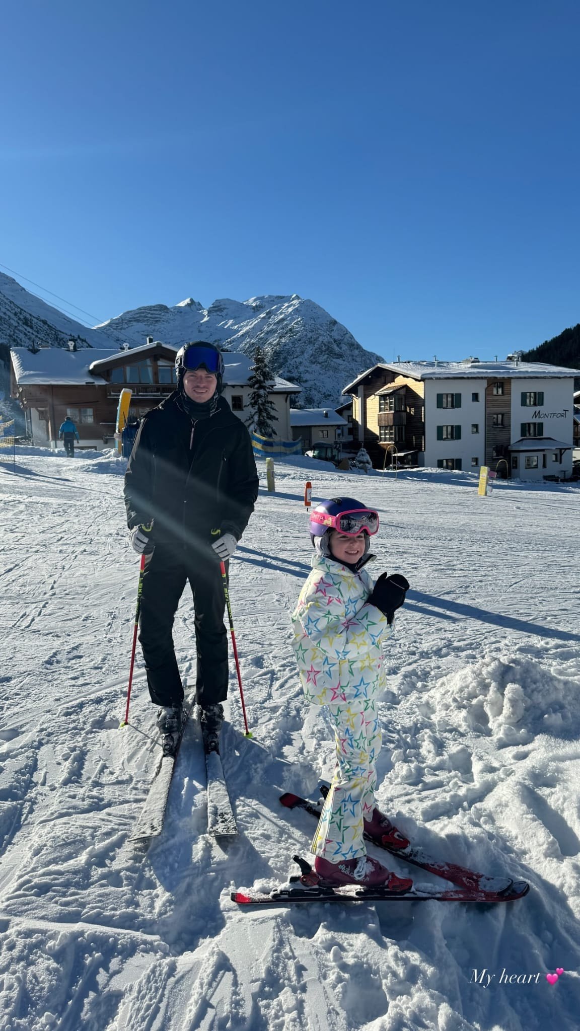 F1: Verstappen e Kelly Piquet passam férias na neve com 'filha' Penélope