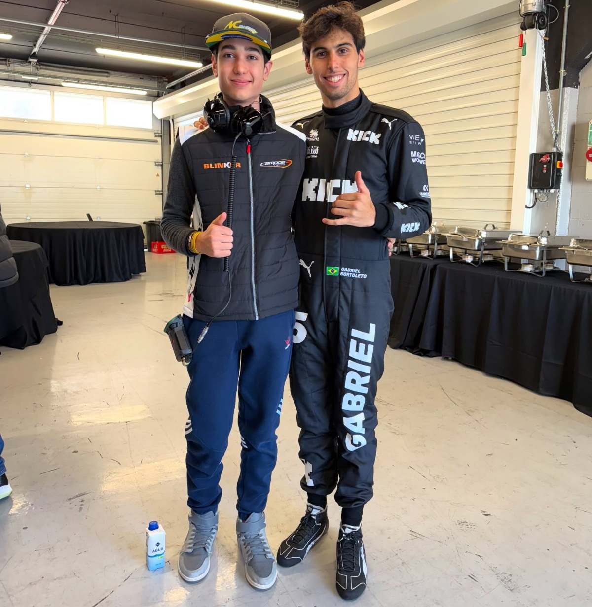 Miguel Costa testa com F4 em Barcelona e visita Gabriel Bortoleto após treino da F1