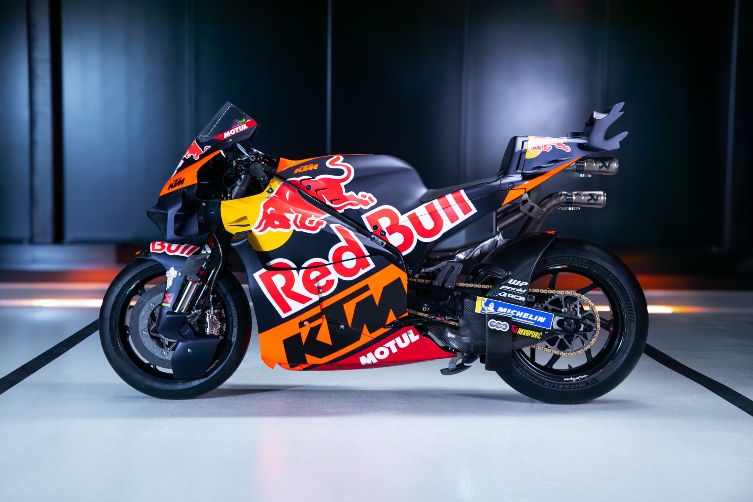 Lançamento KTM 2025 - Brad Binder e Pedro Acosta, Enea Bastianini e Maverick Viñales