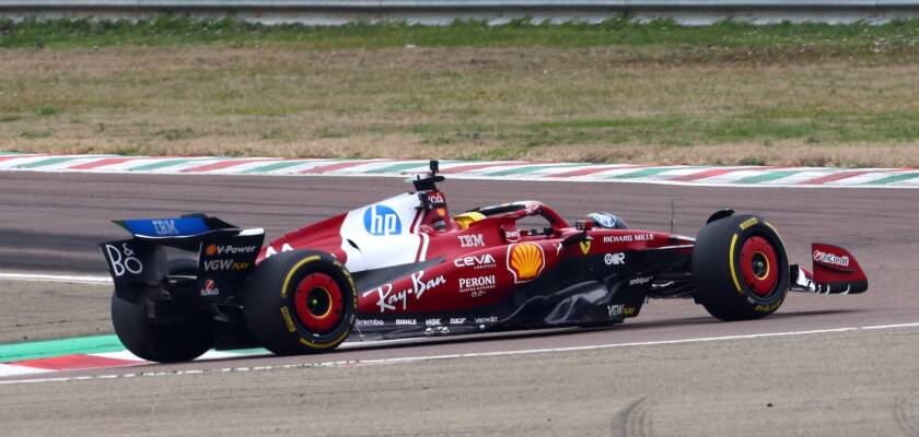 F1: Ferrari define ordem de pilotos para 1º dia de testes no Bahrein