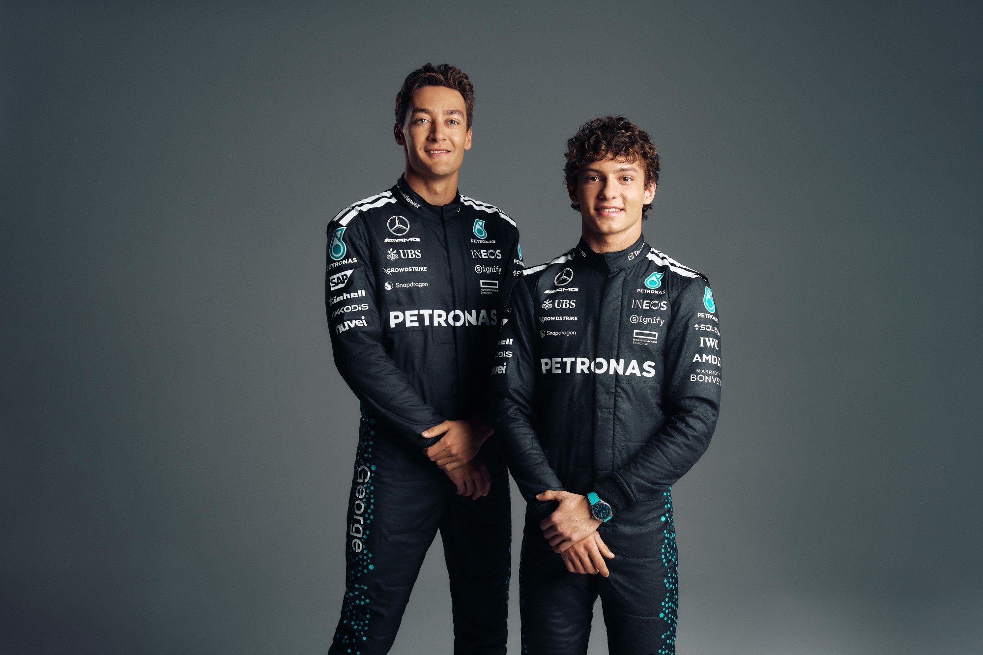 F1: Mercedes revela W16 com dupla inédita Russell e Antonelli